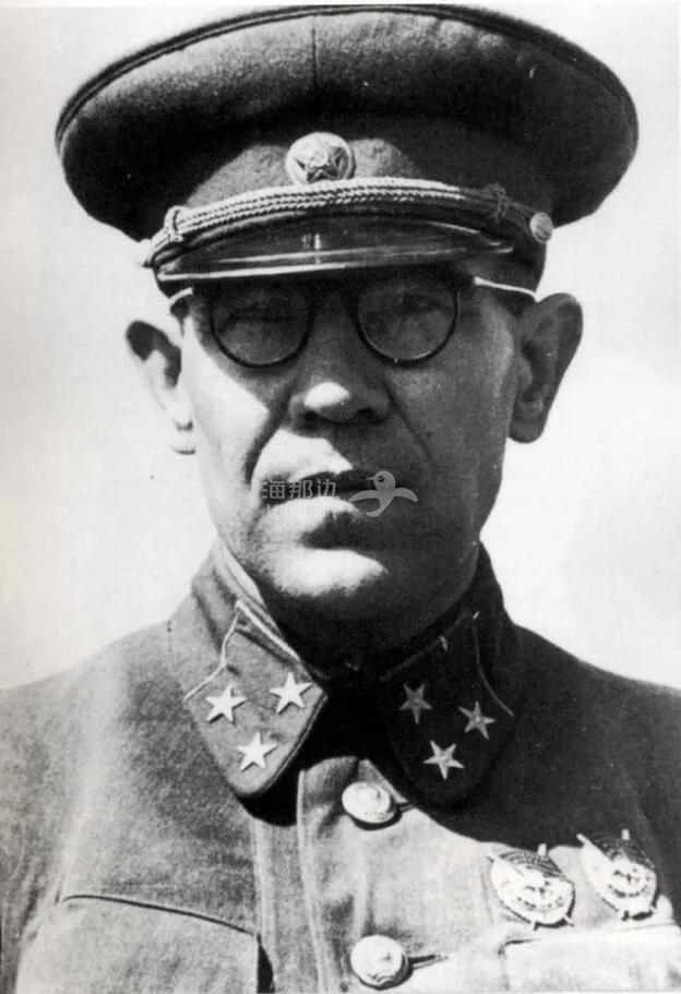 安德烈·安德烈耶维奇·弗拉索夫(1901-1946).jpg