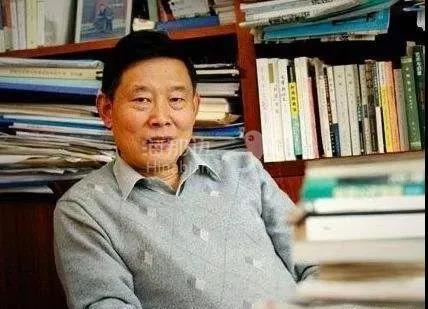 4-23文 陈家琪：同济大学教授.jpg