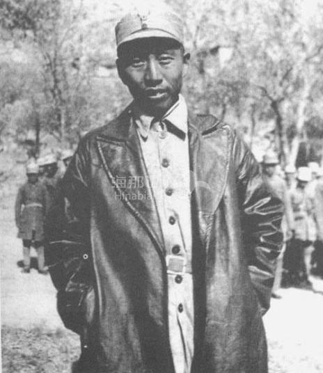 王震1.jpg