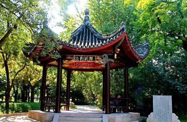 图8-汨罗玉笥山独醒亭.jpg