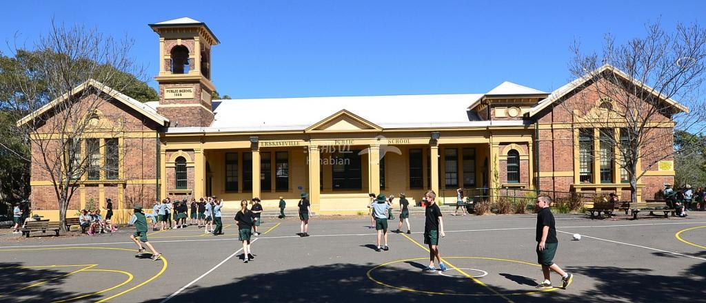 e-厄斯金维尔公立学校.jpg