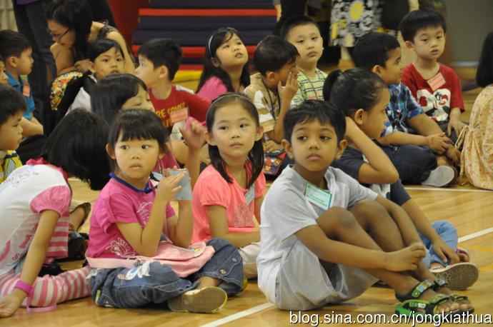 学校的商店食堂可以这样欠钱的！