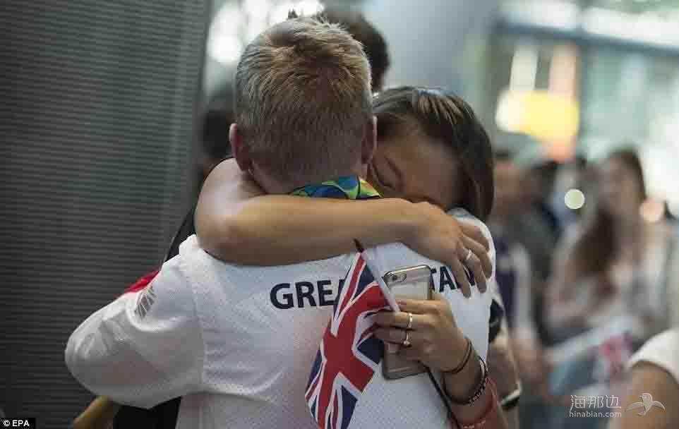 d24009e877e284e59df4465fe4046f45.jpg